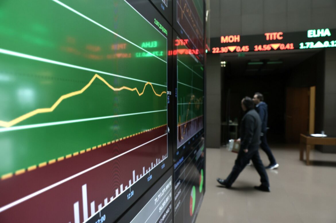 Η συνέχεια στη συσσώρευση με -0,30%