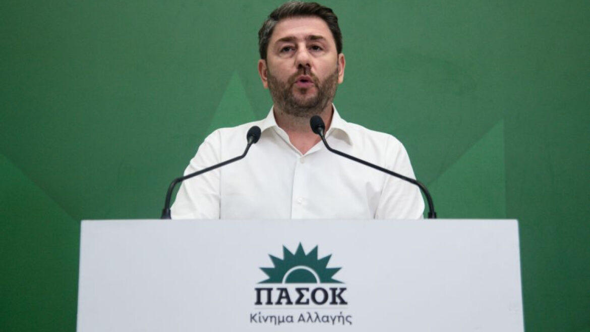 Ανδρουλάκης: Οι συνεχείς βιβλικές καταστροφές αποδεικνύουν ότι η κυβέρνηση έχει αποτύχει