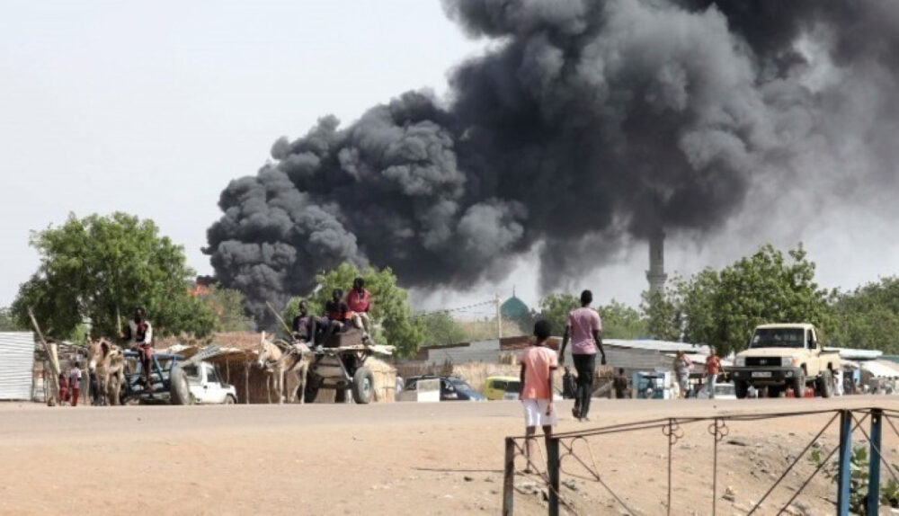 Εμφύλιος στο Σουδάν: Μάχες και πυρκαγιές στο Χαρτούμ 7