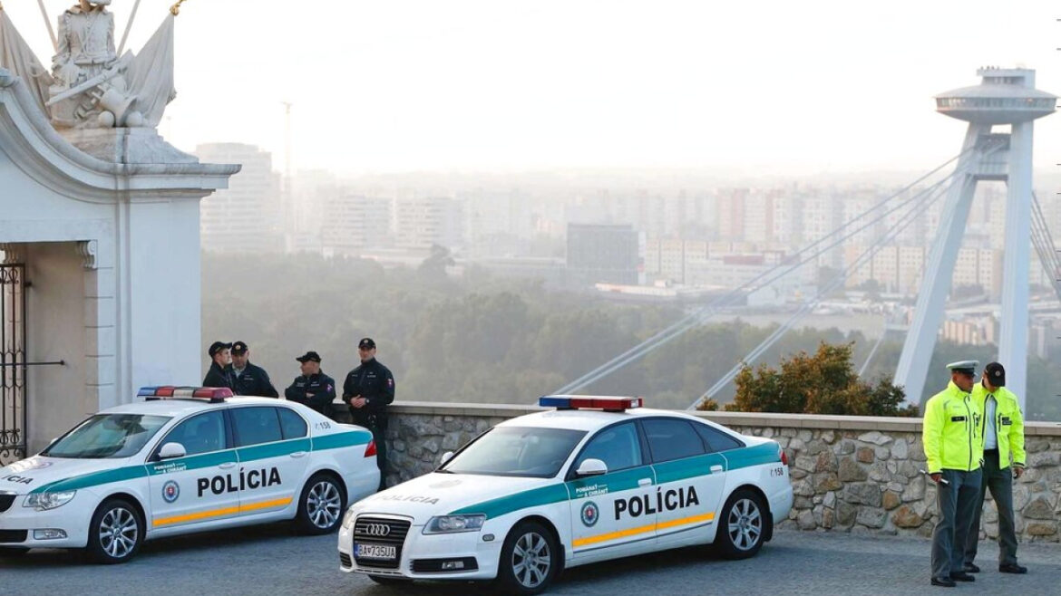 Η Μπρατισλάβα απελαύνει Ρώσο διπλωμάτη