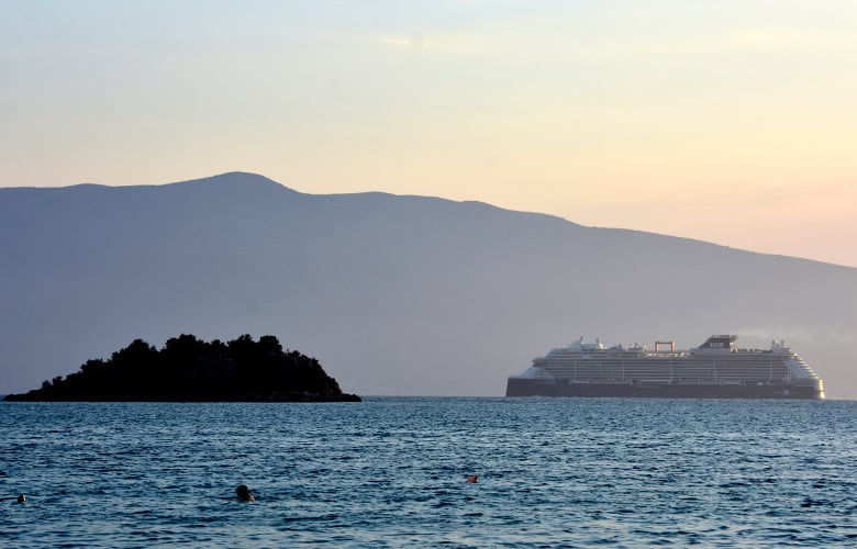 Σημαντική αύξηση στη διακίνηση επιβατών κρουαζιέρας το α’ εξάμηνο του 2023 στο λιμάνι του Πειραιά