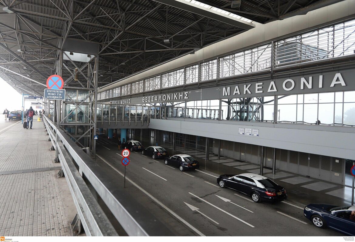 Αναγκαστική προσγείωση αεροπλάνου, λόγω προβλήματος υγείας επιβάτη