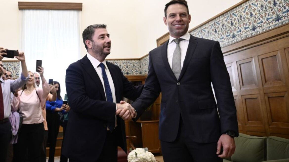 Συνάντηση Κασσελάκη – Ανδρουλάκη – Τι είπαν οι δύο αρχηγοί μπροστά στις κάμερες