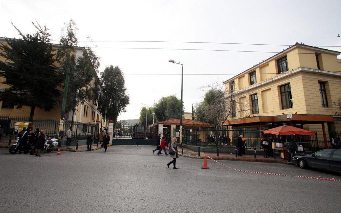 Δικαστήρια πρώην Σχολής Ευελπίδων: Εργασίες ανακαίνισης στο Πρωτοδικείο