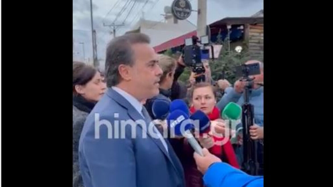 Στις φυλακές Δυρραχίου ο Παπασταύρου: «Συμπαραστεκόμαστε στο Φρέντη Μπελέρη
