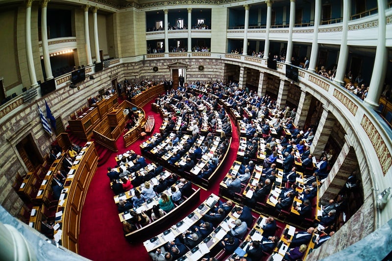 Τι προβλέπει το φορολογικό νομοσχέδιο – Όλες οι ρυθμίσεις και οι αλλαγές της τελευταίας στιγμής