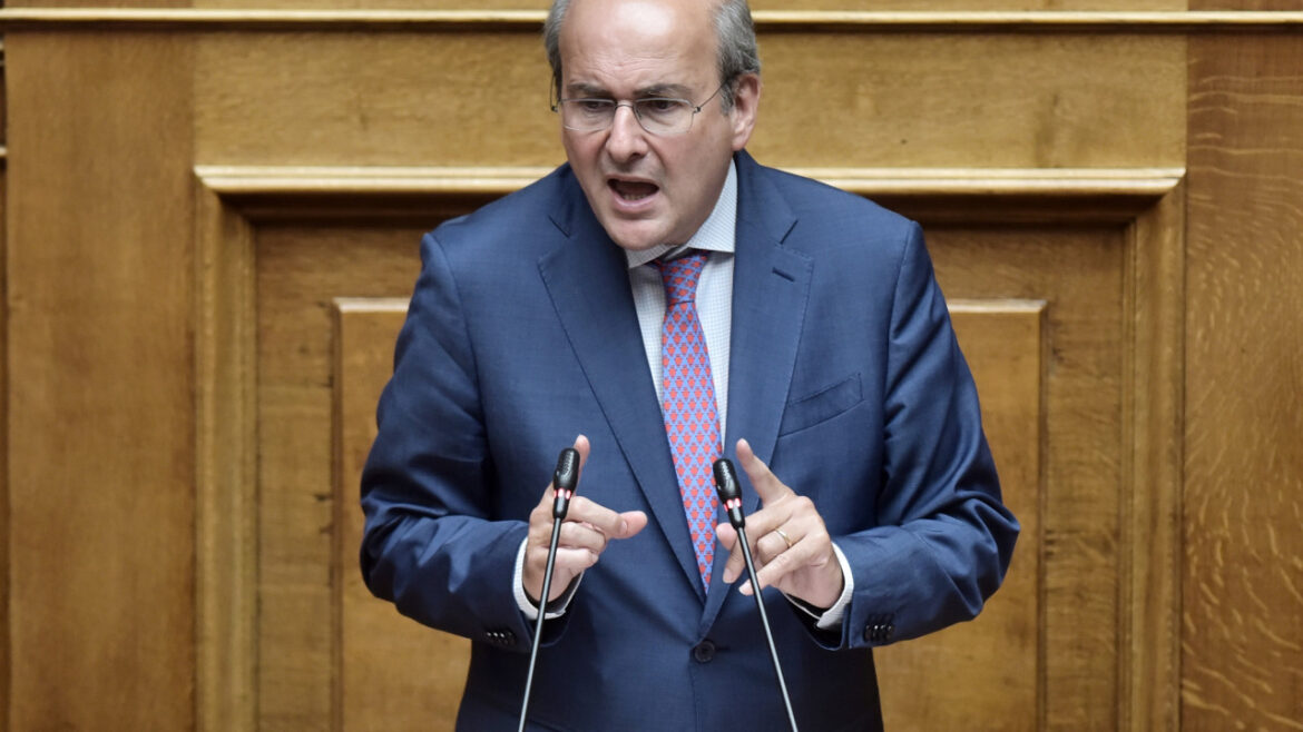 Χατζηδάκης για κόκκινα δάνεια: «Το πολιτικό μένος τυφλώνει τον ΣΥΡΙΖΑ και το ΠΑΣΟΚ »