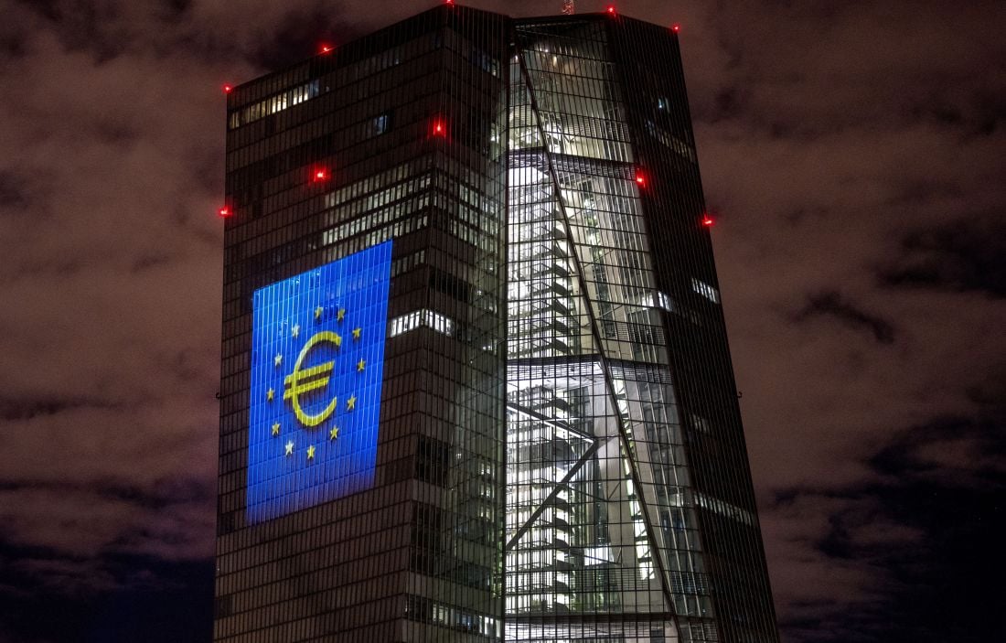 Αντίστροφη μέτρηση για μειώσεις επιτοκίων από ΕΚΤ και FED – News.gr