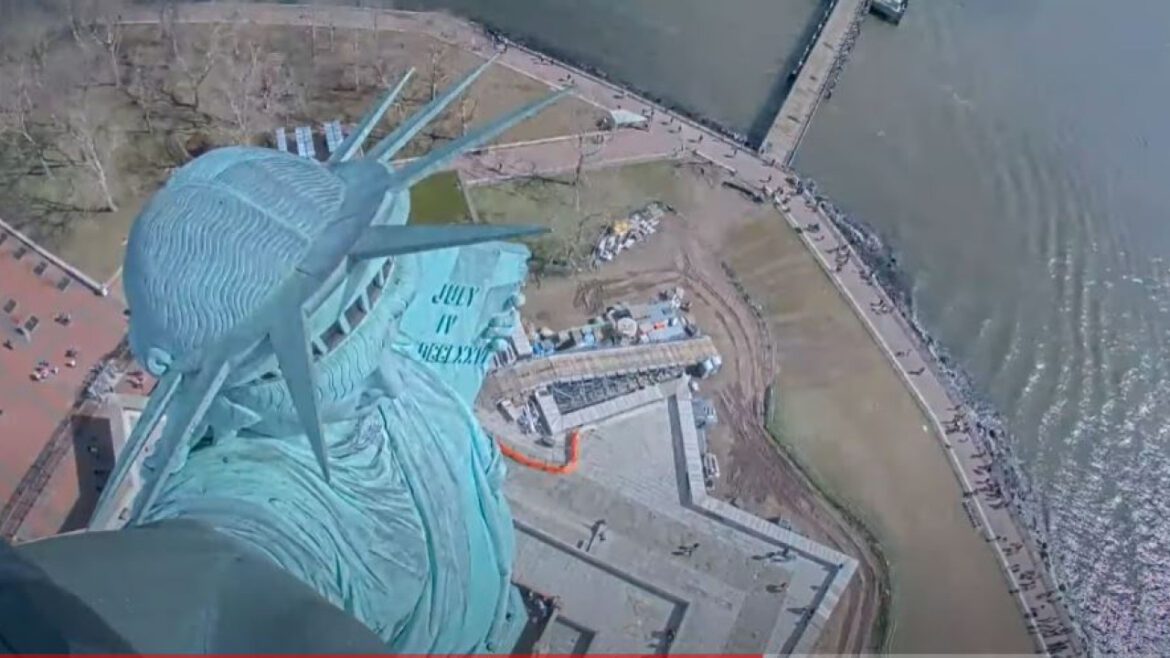 Νέα Υόρκη: Η στιγμή του σεισμού από το άγαλμα της Ελευθερίας – Βίντεο