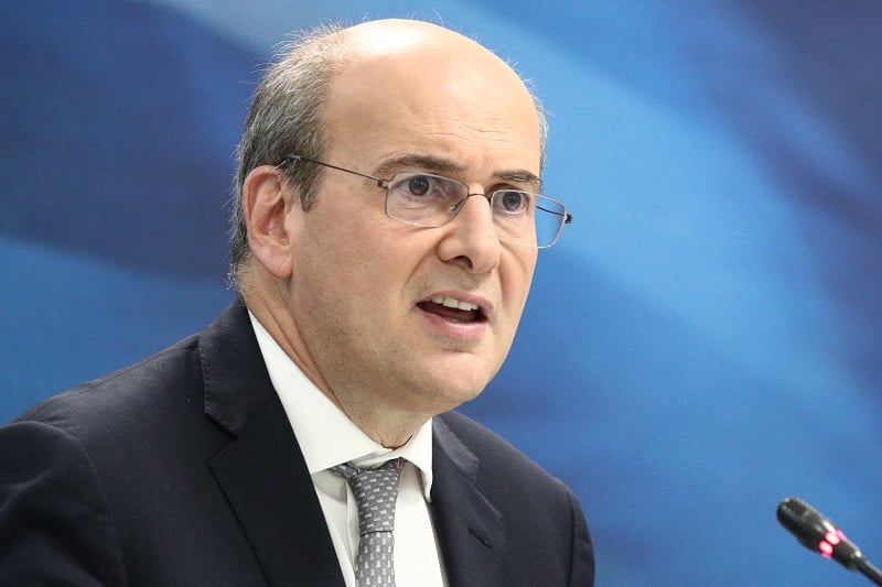 «Το 2025 θα υπάρξει περαιτέρω μείωση των ασφαλιστικών εισφορών και κατάργηση του τέλους επιτηδεύματος» – News.gr