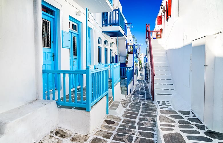 Πέντε λόγοι που απαντάνε στο ερώτημα «Γιατί να πάω στη Μύκονο» – News.gr