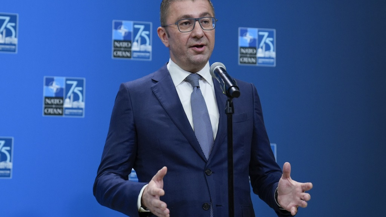 Βόρεια Μακεδονία: Ο Χρίστιαν Μίτσκοσκι επανέλαβε ότι θα αποκαλεί τη χώρα του «Μακεδονία» 1