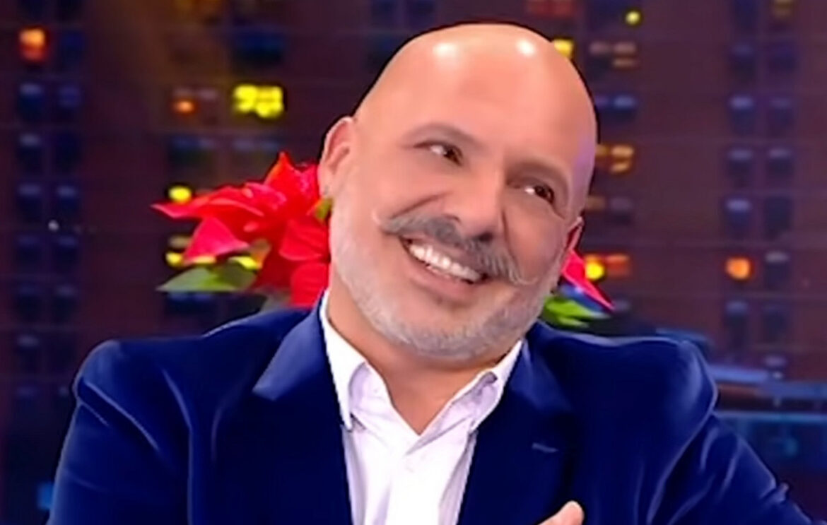 Νίκος Μουτσινάς: «Εγώ γενικά δεν τρελαίνομαι να με παίζουν στην τηλεόραση και δεν δίνω πολλές συνεντεύξεις»