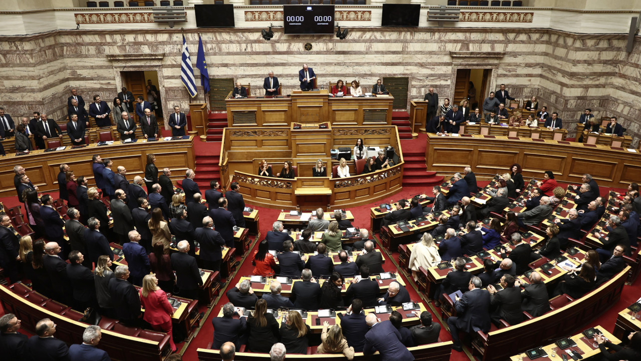 Βουλή: Tροπολογία για αναστολή της κομματική χρηματοδότηση στους Σπαρτιάτες 1