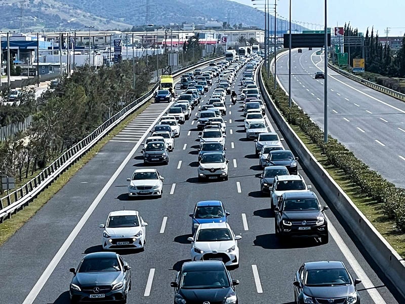 Μέχρι 31 Δεκεμβρίου η πληρωμή τους και η ψηφιακή ακινησία των οχημάτων – News.gr