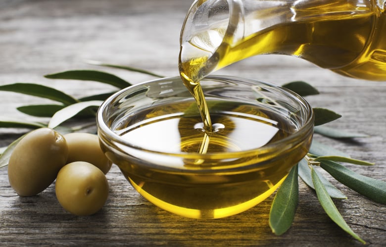 Μειωμένη κατά 40% η τιμή παραγωγού στο ελαιόλαδο – News.gr