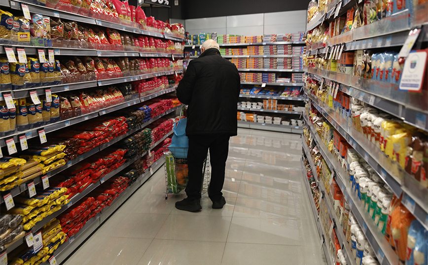 Νέα λίστα με 704 προϊόντα με μειωμένη τιμή στα σούπερ μάρκετ – News.gr
