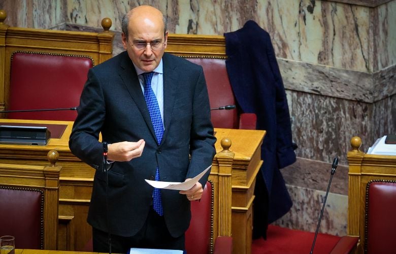 Ουσιαστικές οι ρυθμίσεις για τράπεζες, χαμηλοσυνταξιούχους και Σώματα Ασφαλείας για την όποια μικρόψυχη κριτική – News.gr