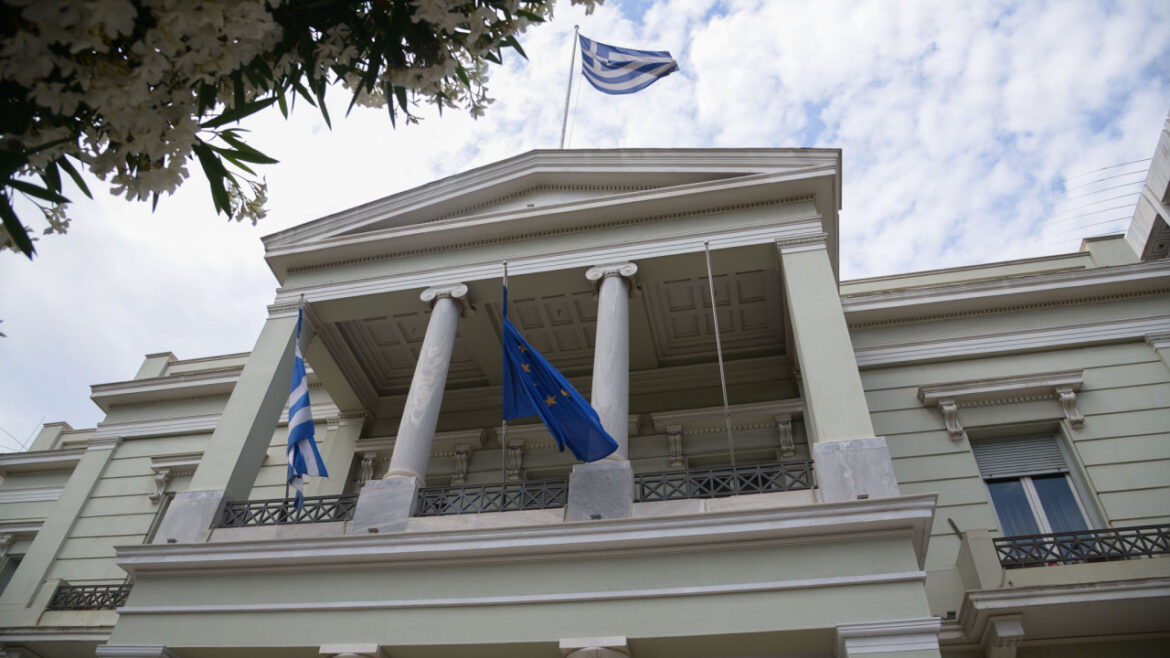 Συντριβή αεροσκάφους στο Καζακστάν: Συλλυπητήρια του υπουργείου Εξωτερικών