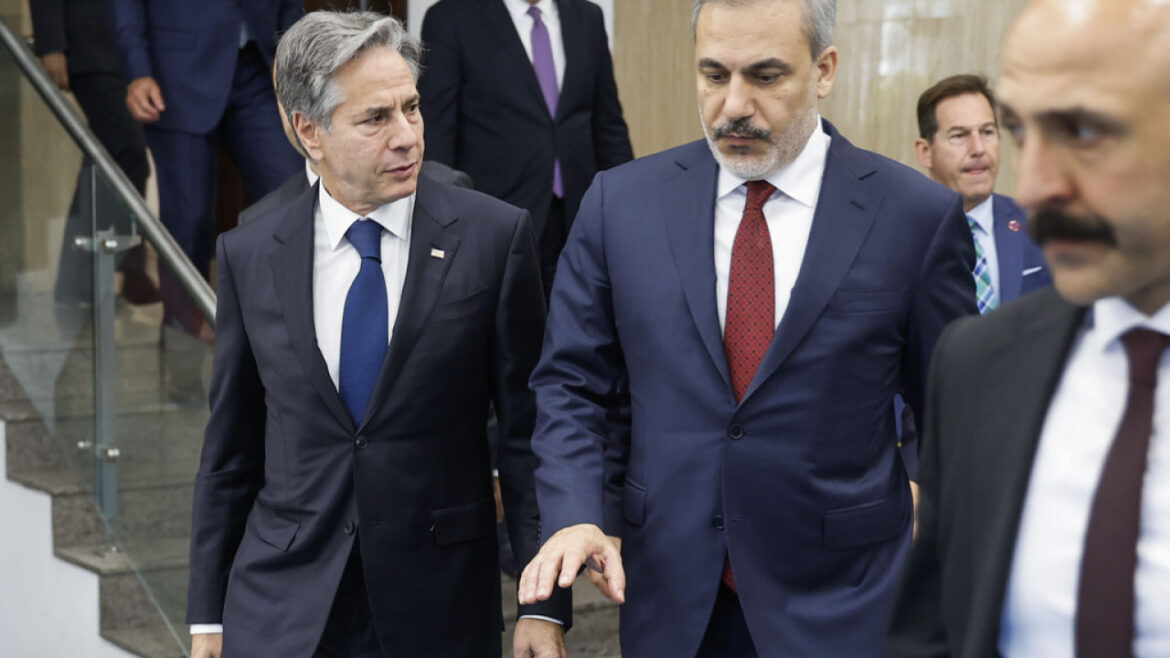 Τηλεφωνική επικοινωνία ΥΠΕΞ Φιντάν με τον Αμερικανό ομόλογό του Μπλίνκεν και τον ΓΓ του ΟΗΕ Γκουτέρες για τη Συρία