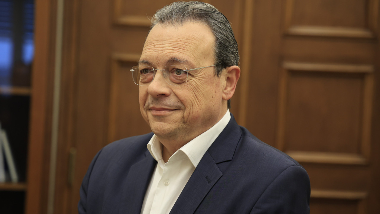 ΣΥΡΙΖΑ: Μπαράζ συναντήσεων του Σωκράτη Φάμελλου για τις τράπεζες 1