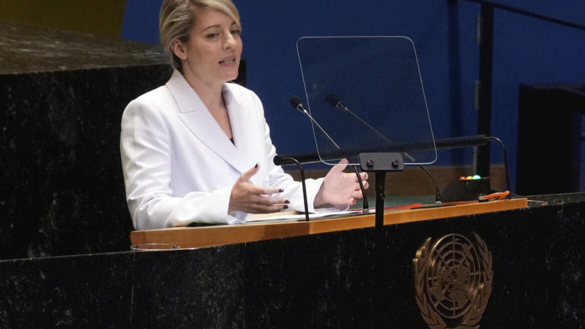 «συντονισμένη» αντίδραση στη δασμολογική πίεση των ΗΠΑ από τον Καναδά