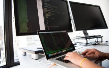 Παράγοντες Κατάταξης Google: Τι Μετράει Πραγματικά
