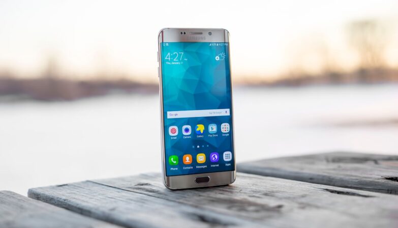 Supa: iPhone SE vs Samsung Galaxy A53 — Ποιο Smartphone να Διαλέξεις; 11